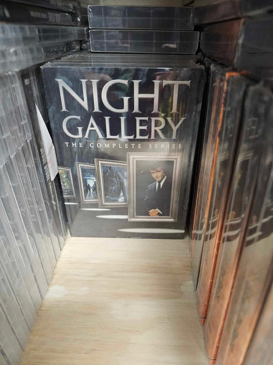 Night Gallery: The Complete Series [DVD]