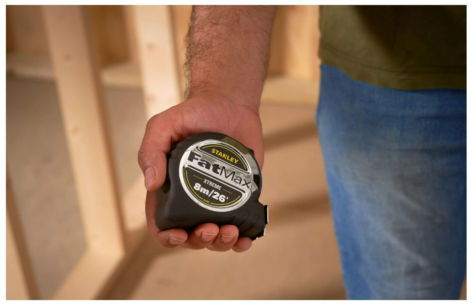 STANLEY FatMax Xtreme 8m/26' Tape Measure With Chrome Case And Rubber Grip