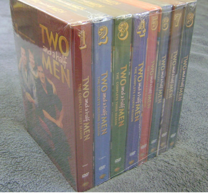Two And A Half Men: Seasons 1-8 [DVD]