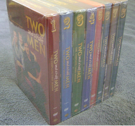 Two And A Half Men: Seasons 1-8 [DVD]