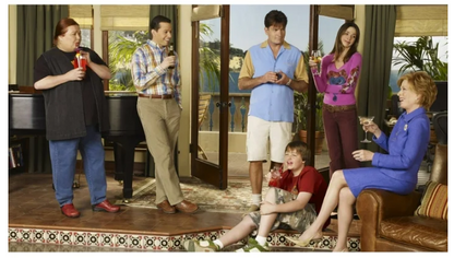 Two And A Half Men: The Complete Series [DVD]